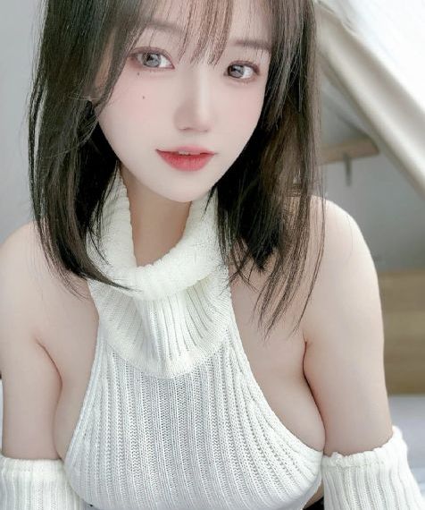 泳装美女
