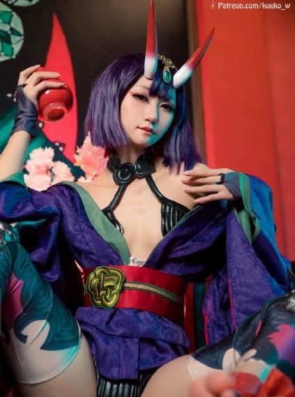 钢铁魔女