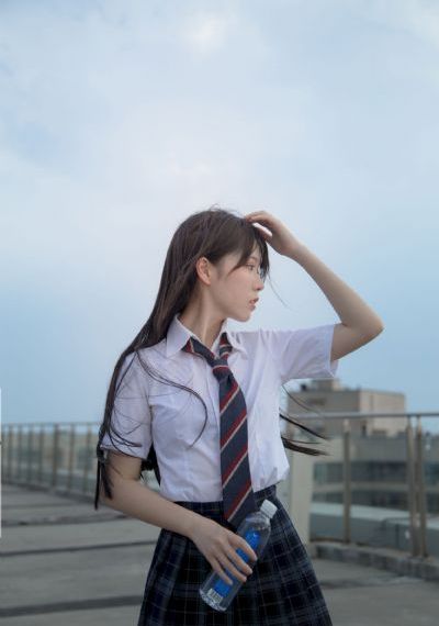 隔壁的女孩免费观看