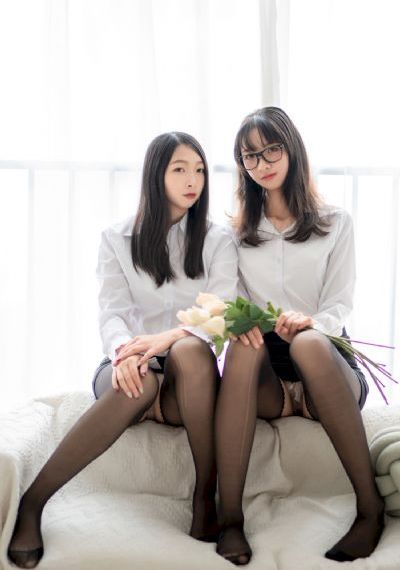 翁虹挡不住的风情