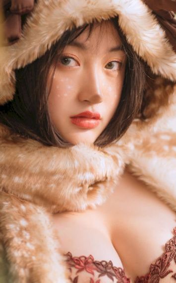 郑钦文夺冠后倒地喜极而泣