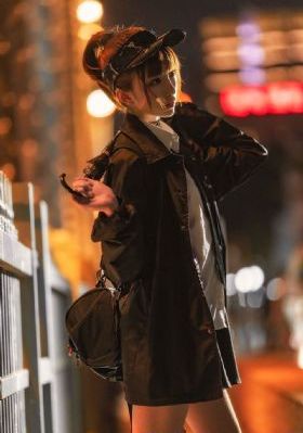 姐妹窥情