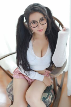 金瓶莲