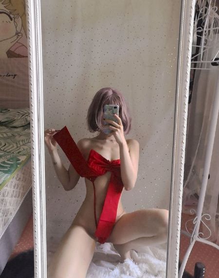 周翊然