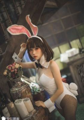 美丽的小蜜蜂1