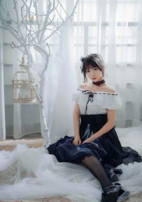 年轻夫妇